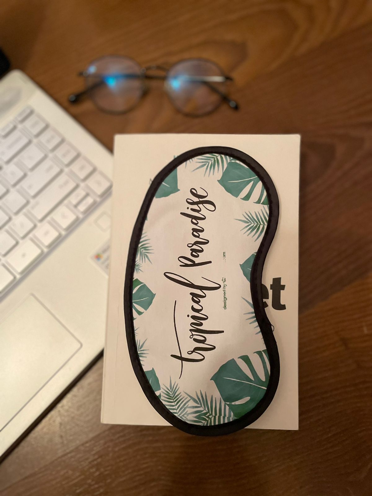 Eye gel pad